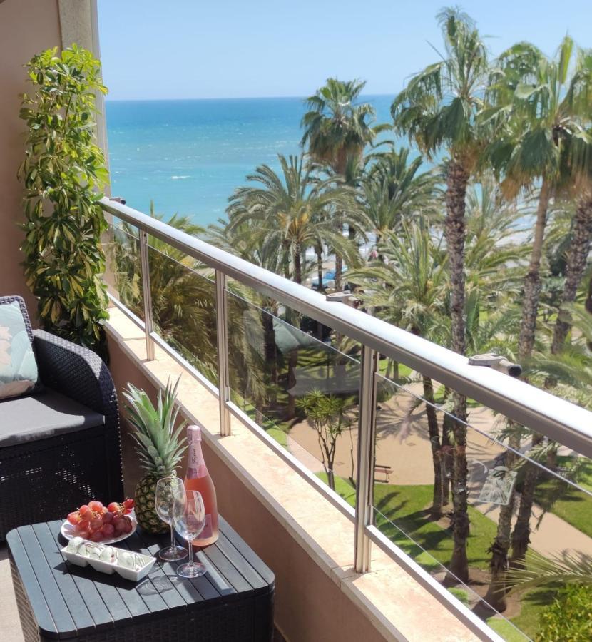El Palmeral,Sea View,Pool- Seasonal Daire Torrevieja Dış mekan fotoğraf